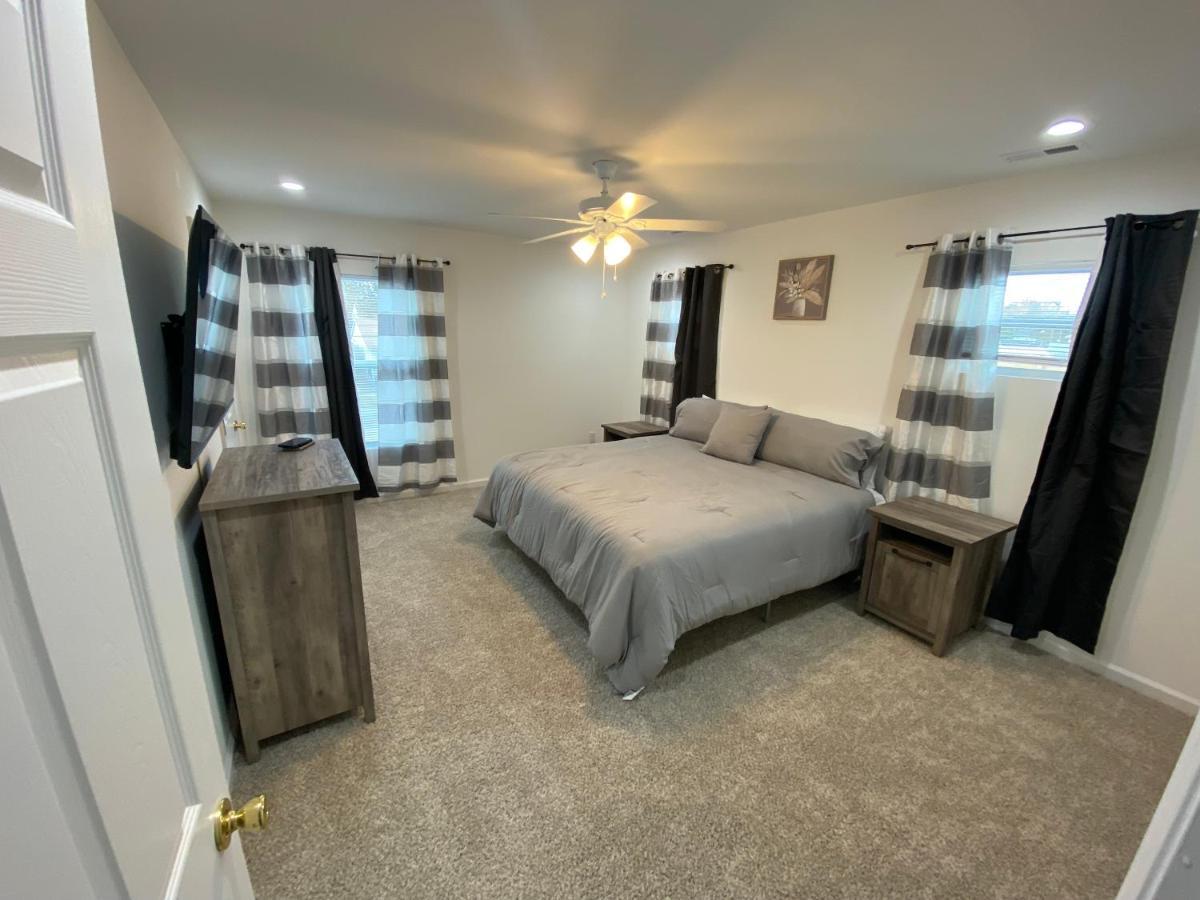 The Chesapeake Gray Vila Norfolk Exterior foto